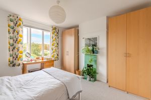 Bedroom- click for photo gallery